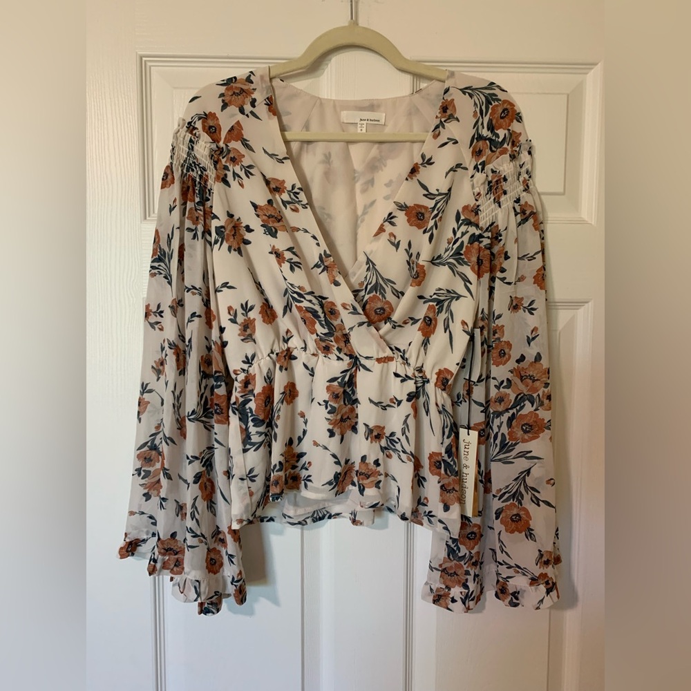 NWT June & Hudson Floral V-Neck Long Sleeve‎ Blouse S Boho Cottagecore Coquette